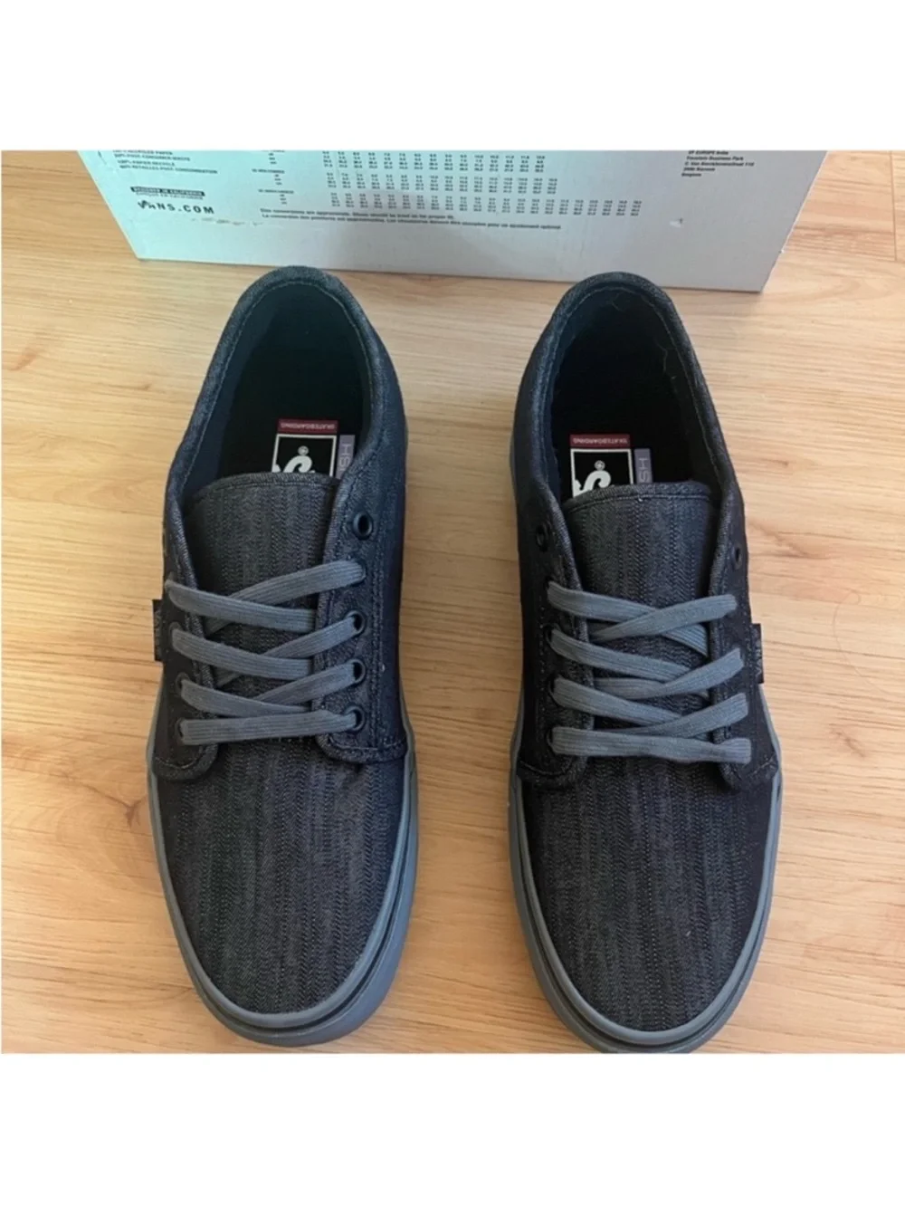 Vans Skate Chukka Low Shoe Black/ Grey Women 9.0 US Mens 7.5 US
